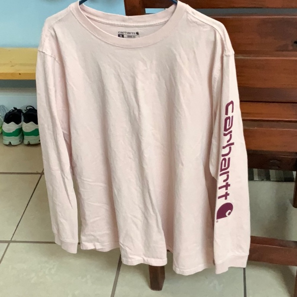 Carhartt top size 2x loose fit